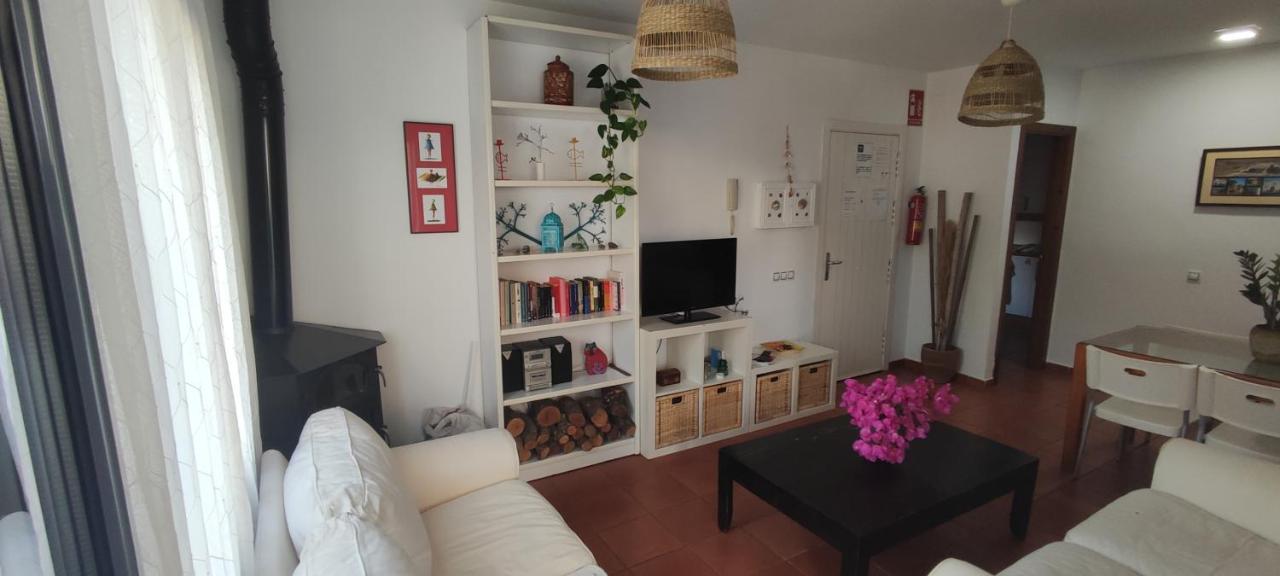 Piedranegra, Apartamento Completo Con Patio, Terraza Y Bbq Rodalquilar Bagian luar foto